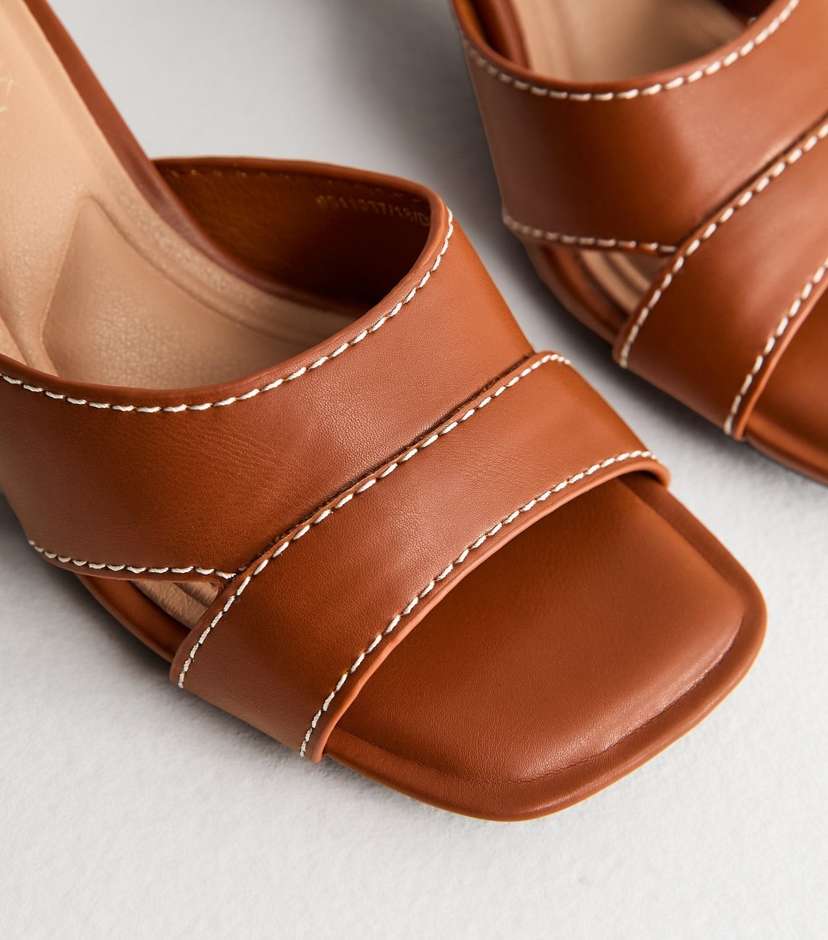 New Look Women's Brown Faux Leather Contrast Stitch Mules New Look - 3