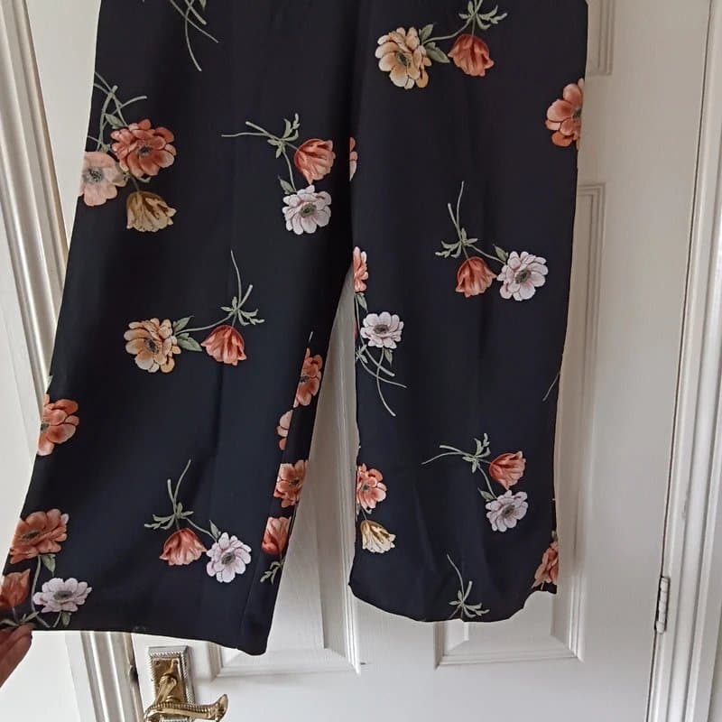 New Look New Look floral culottes