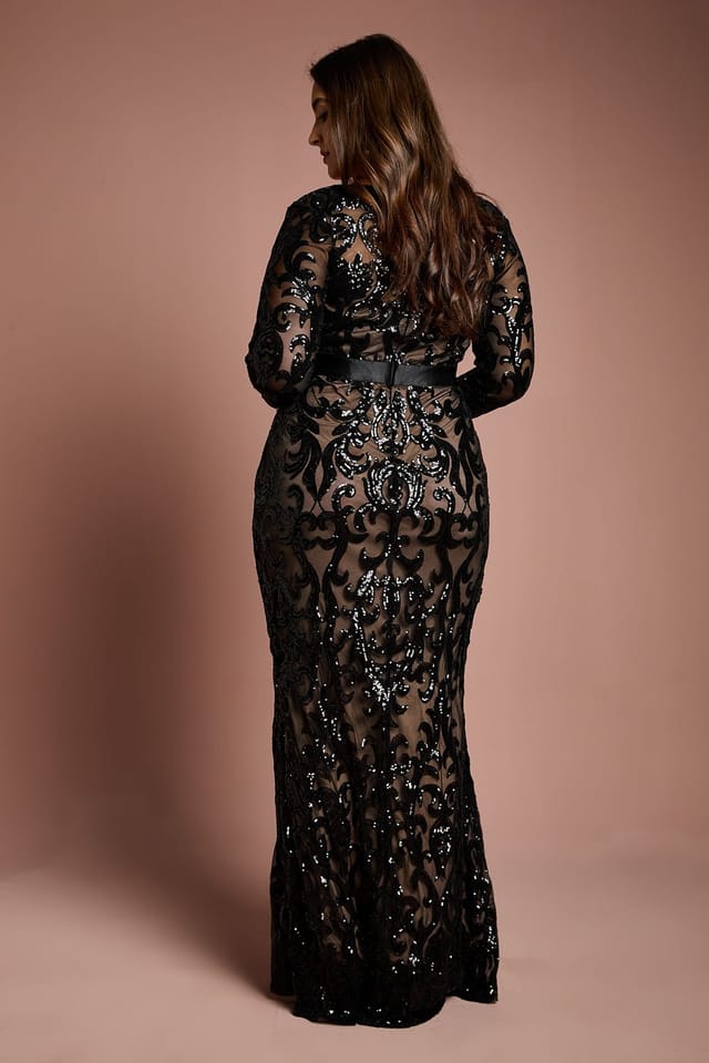 Coast Coast Women's Plus Size Long Sleeve Sequin Maxi Dress in Black - 3