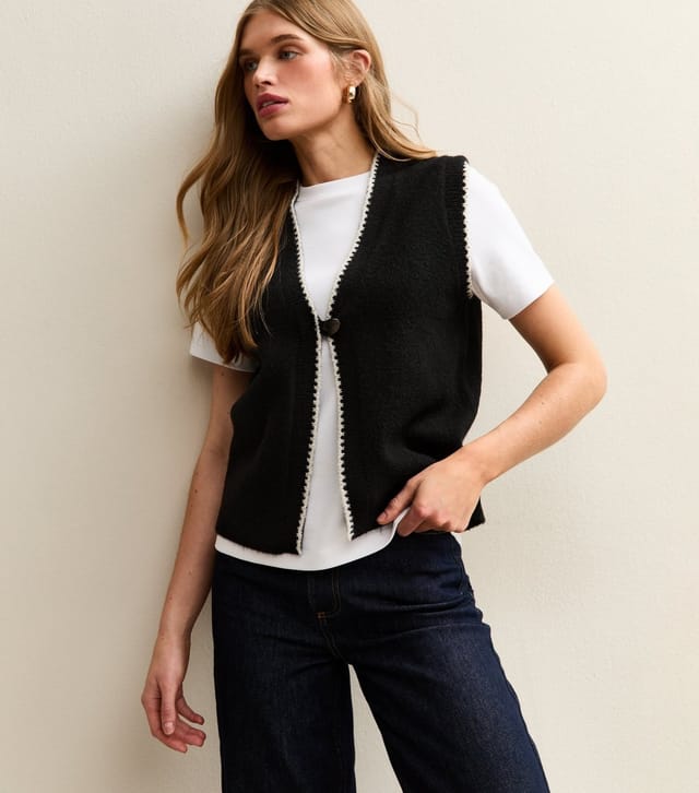 New Look Women's Black and White Blanket Stitch Knit Waistcoat New Look - 3