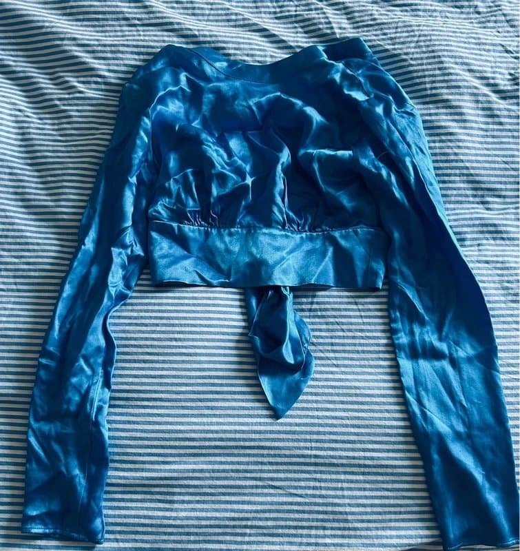 Bershka Soft satin tie back top