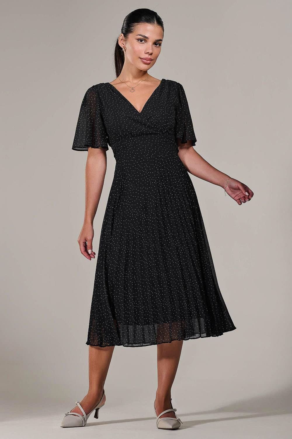 Jolie Moi Jolie Moi Women's Petite Chiffon Pleated Midaxi Dress in Black