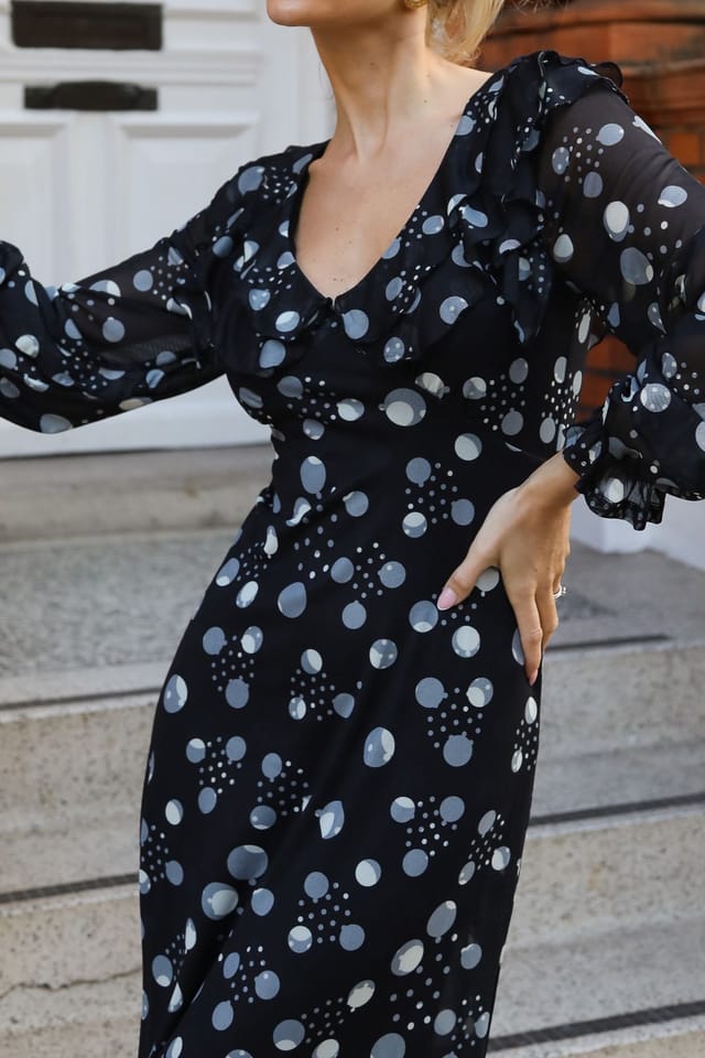 Jolie Moi Jolie Moi Women's Ruffle V Neck Long Sleeve Mesh Maxi Dress in Dark Navy - 3
