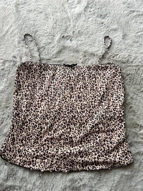 Bershka Leopard print crop top