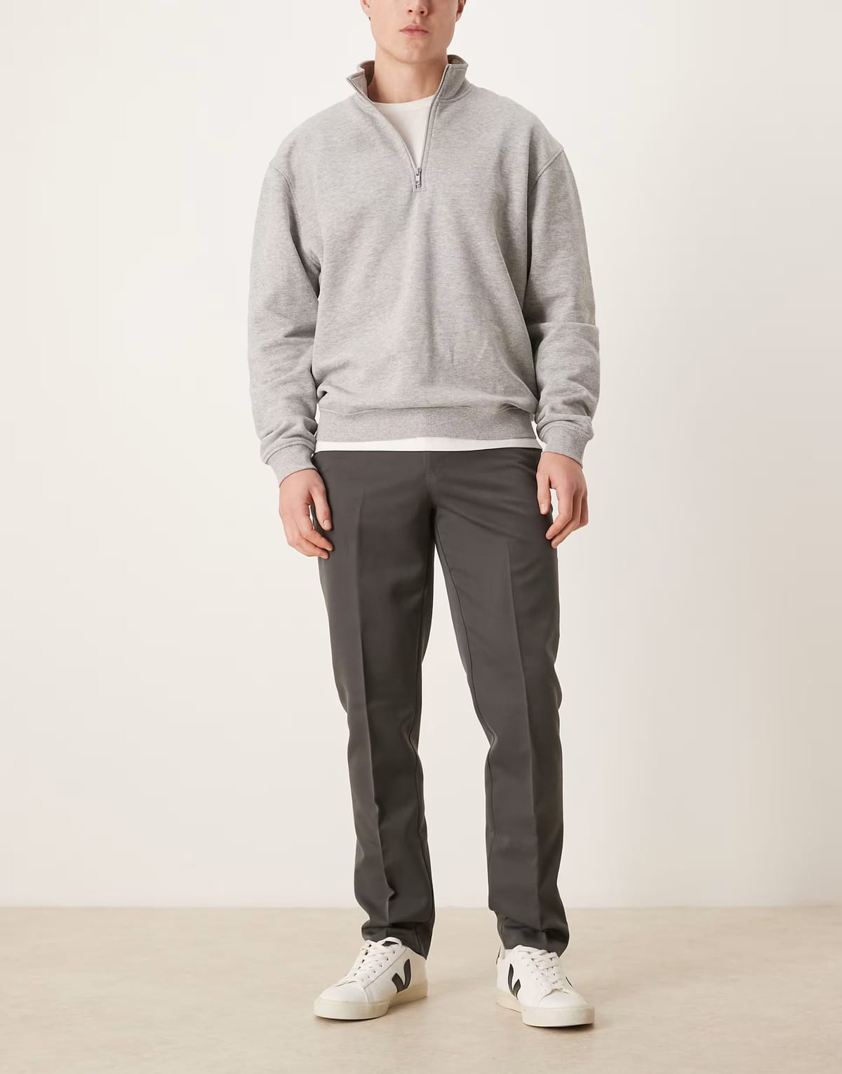 ASOS ASOS DESIGN smart slim fit trouser in charcoal - 1