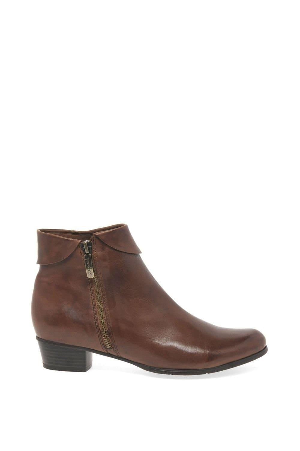 Regarde le Ciel Regarde Le Ciel Women's 'Stefany 03' Ankle Boots in Brown