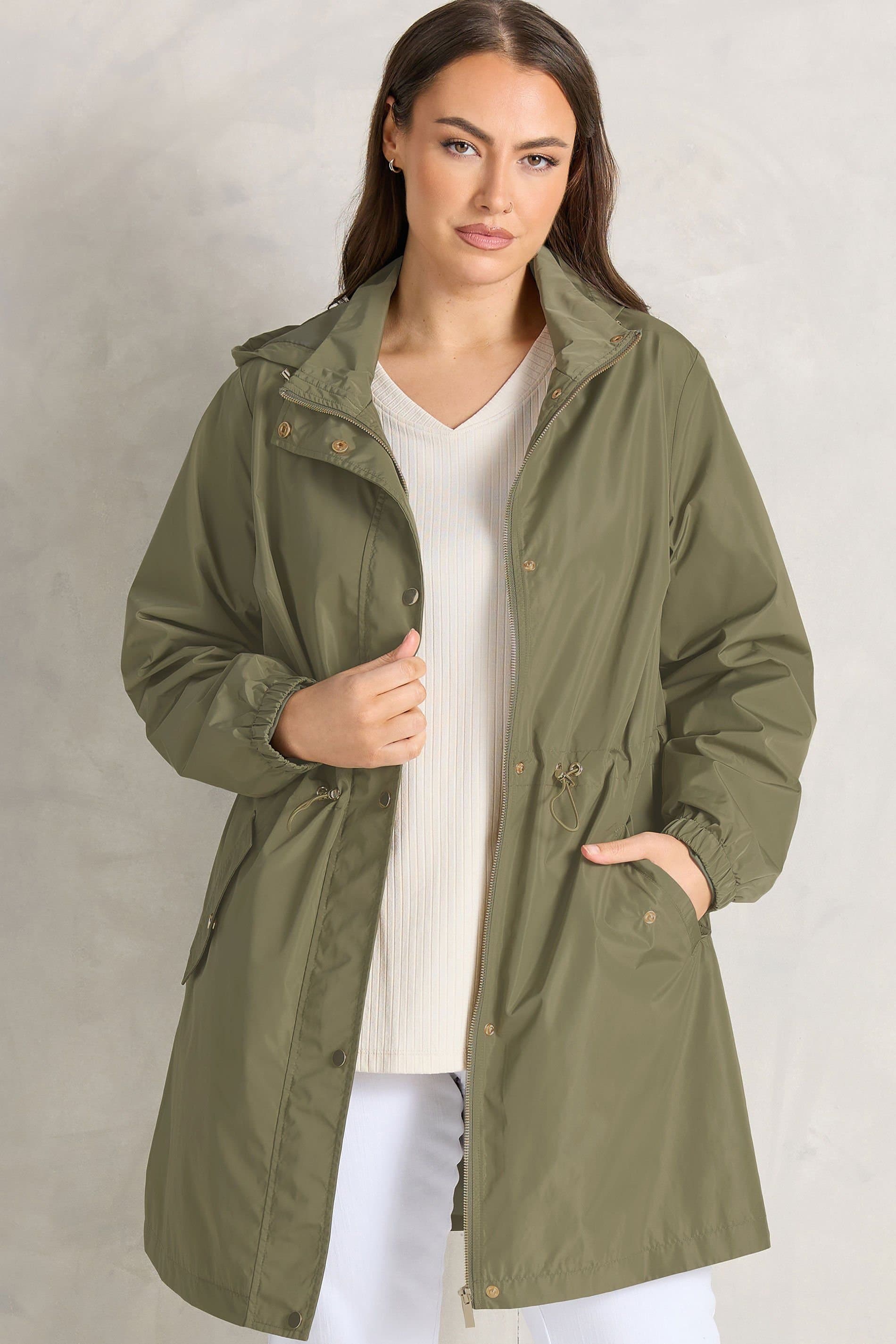Evans Evans Women's Lightweight Rain Jacket in Olive