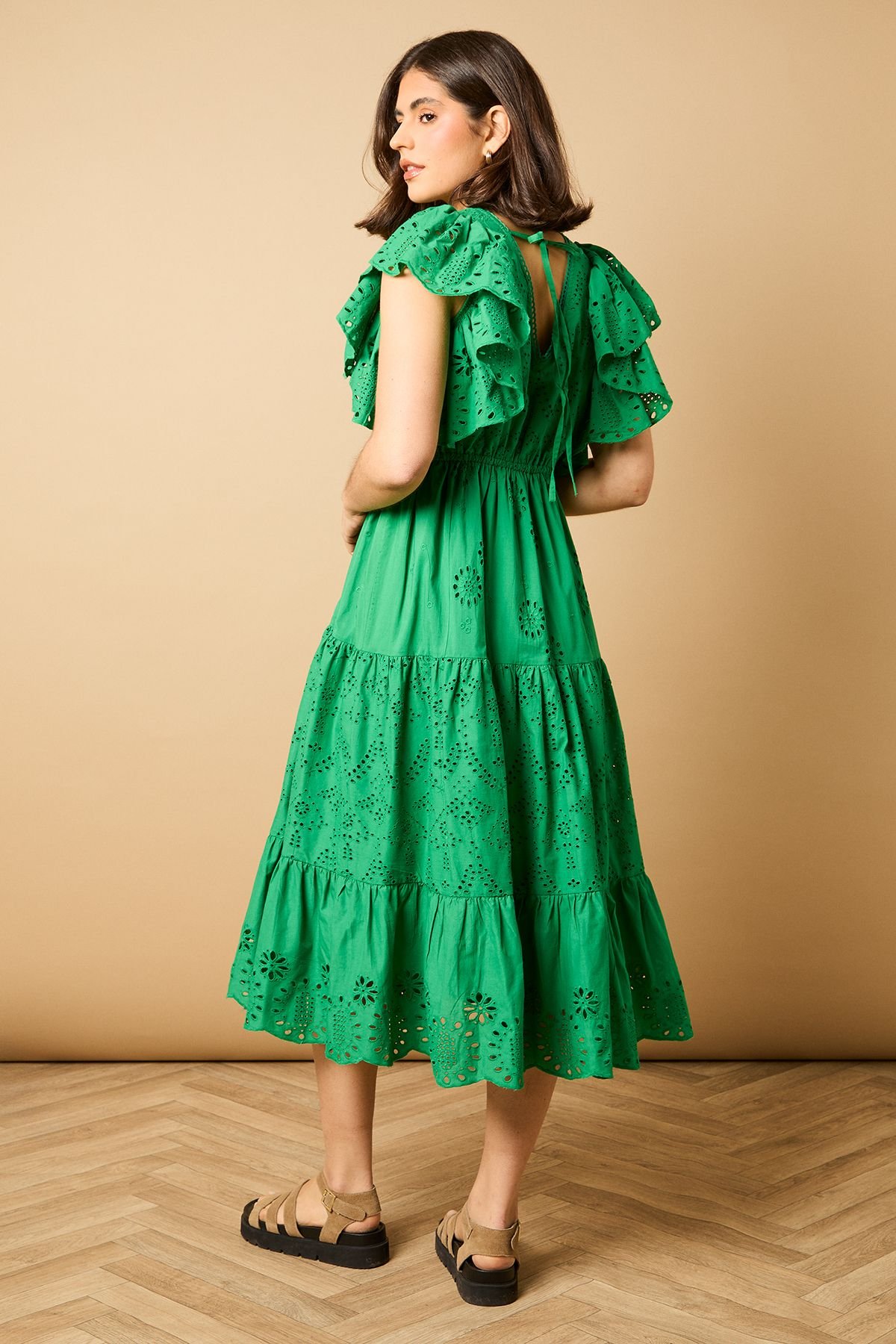 Oasis Oasis Women's Petite Broderie V Neck Angel Sleeve Maxi Dress in Green - 3