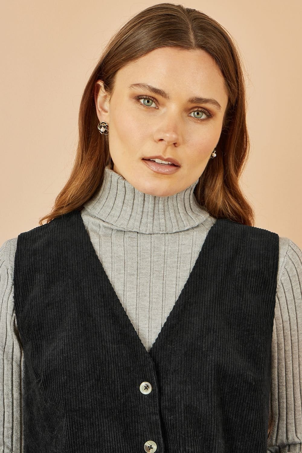 Yumi Yumi Women's Black Cord Button Through Pinafore Dress With Pockets - 4