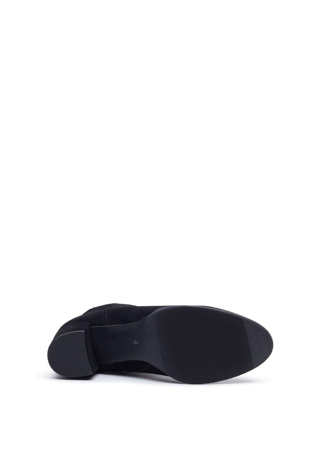 Hush Puppies Hush Puppies Women's Claridy Suede Boot in Black - 4