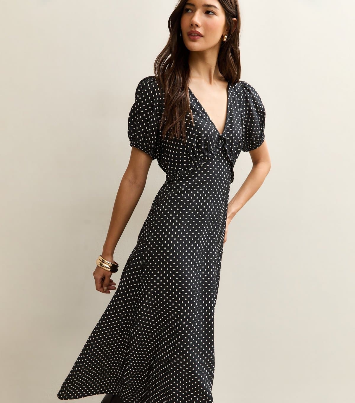 New Look Women's Black Polka Dot Print Short Sleeve Midi Dress New Look