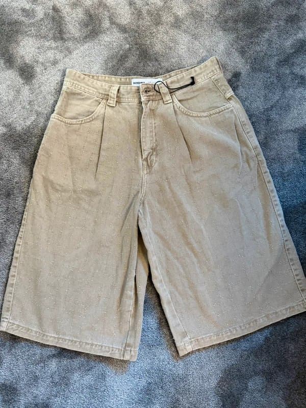 Bershka Bershka Y2K Baggy Denim Jorts Beige Speckled BNWT W30