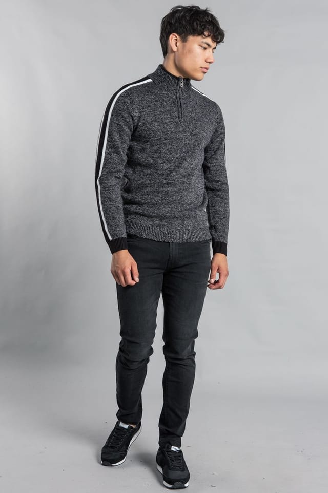 Tokyo Laundry Tokyo Laundry Men's Funnel Neck 1/4 Zip Jumper with Contrast Sleeve in Black - 3