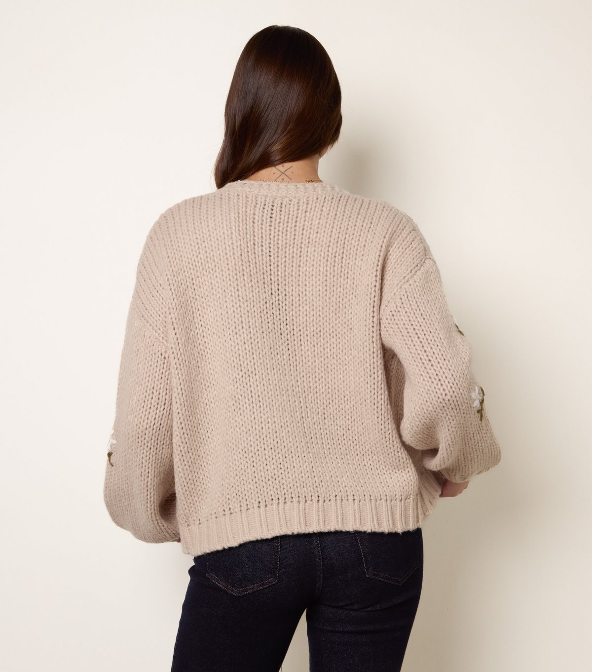 Blue Vanilla Women's Stone Embroidered Daisy Cardigan Blue Vanilla New Look - 4