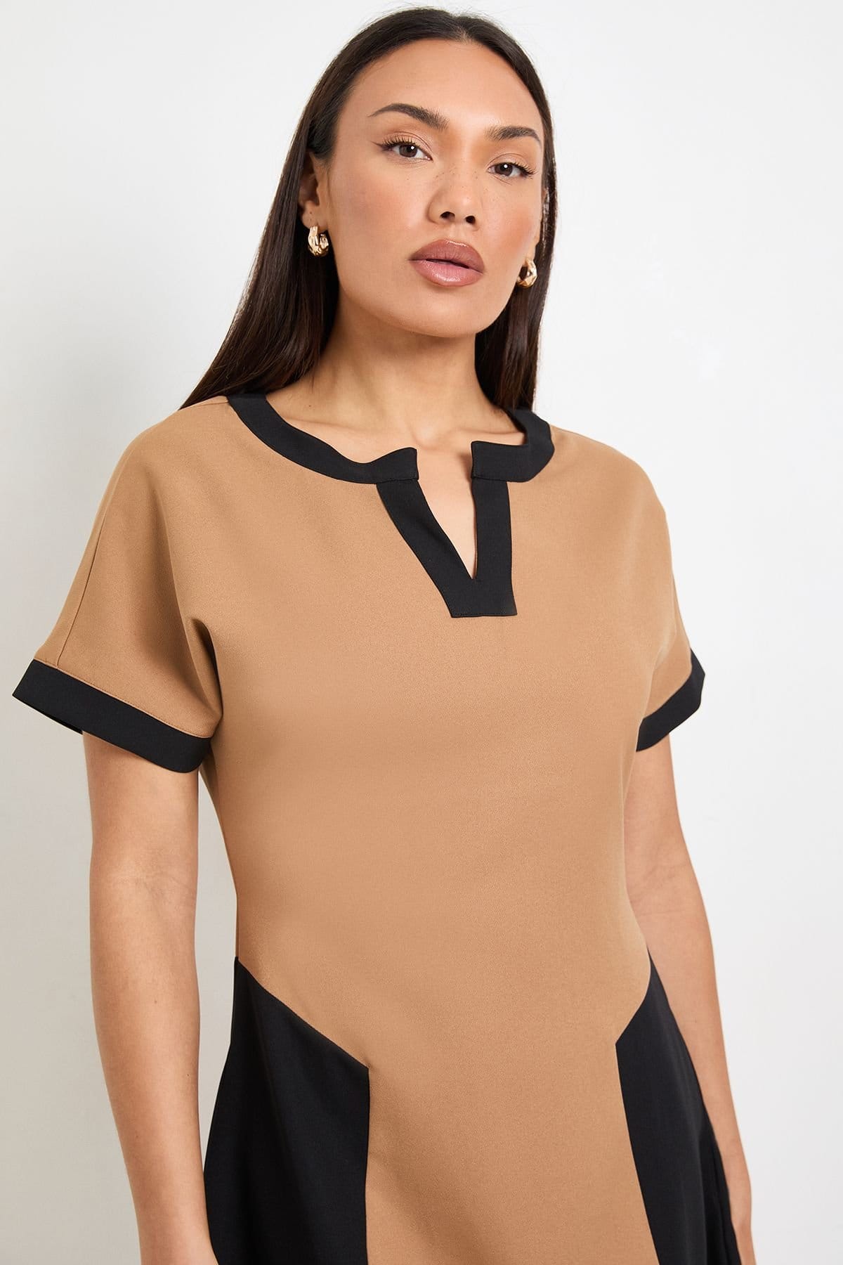 Principles Principles Women's Formal Colour Block Contrast V Neck Midi Dress in Black - 4