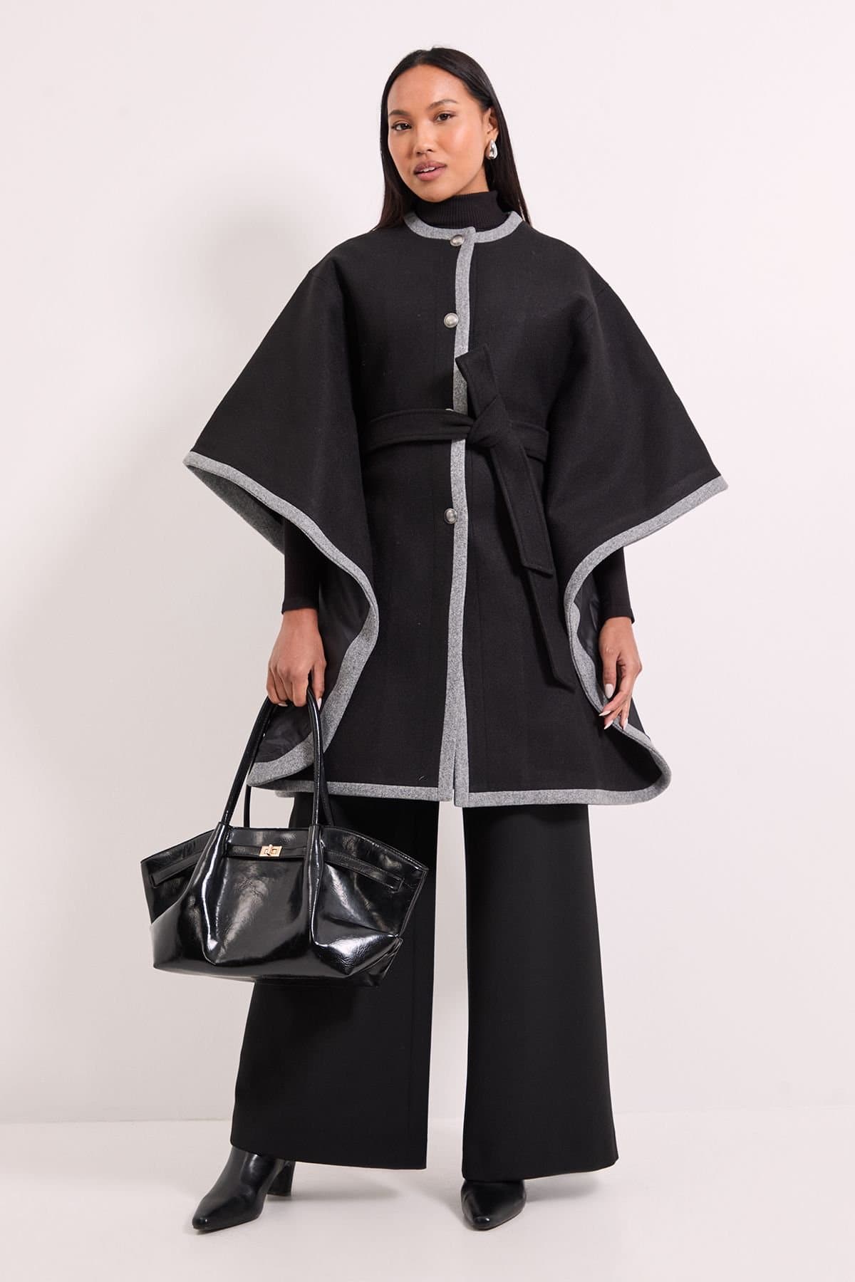 Wallis Wallis Women's Principles by Contrast Cape Coat in Black