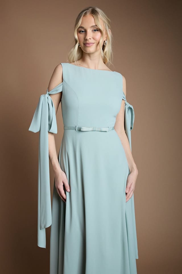 Coast Coast Women's Bow Sleeve Chiffon Bridesmaid Maxi Dress in Sage - 2