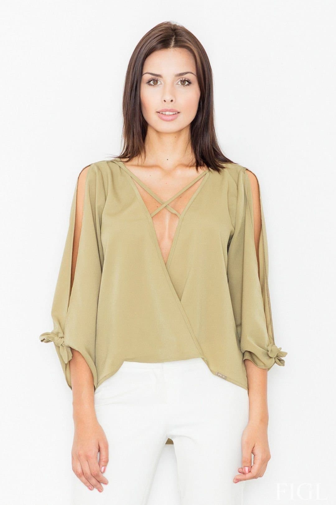 Love Lace Love Lace Women's Lightweight Lace Neck Cutout Sleeve Blouse in Green