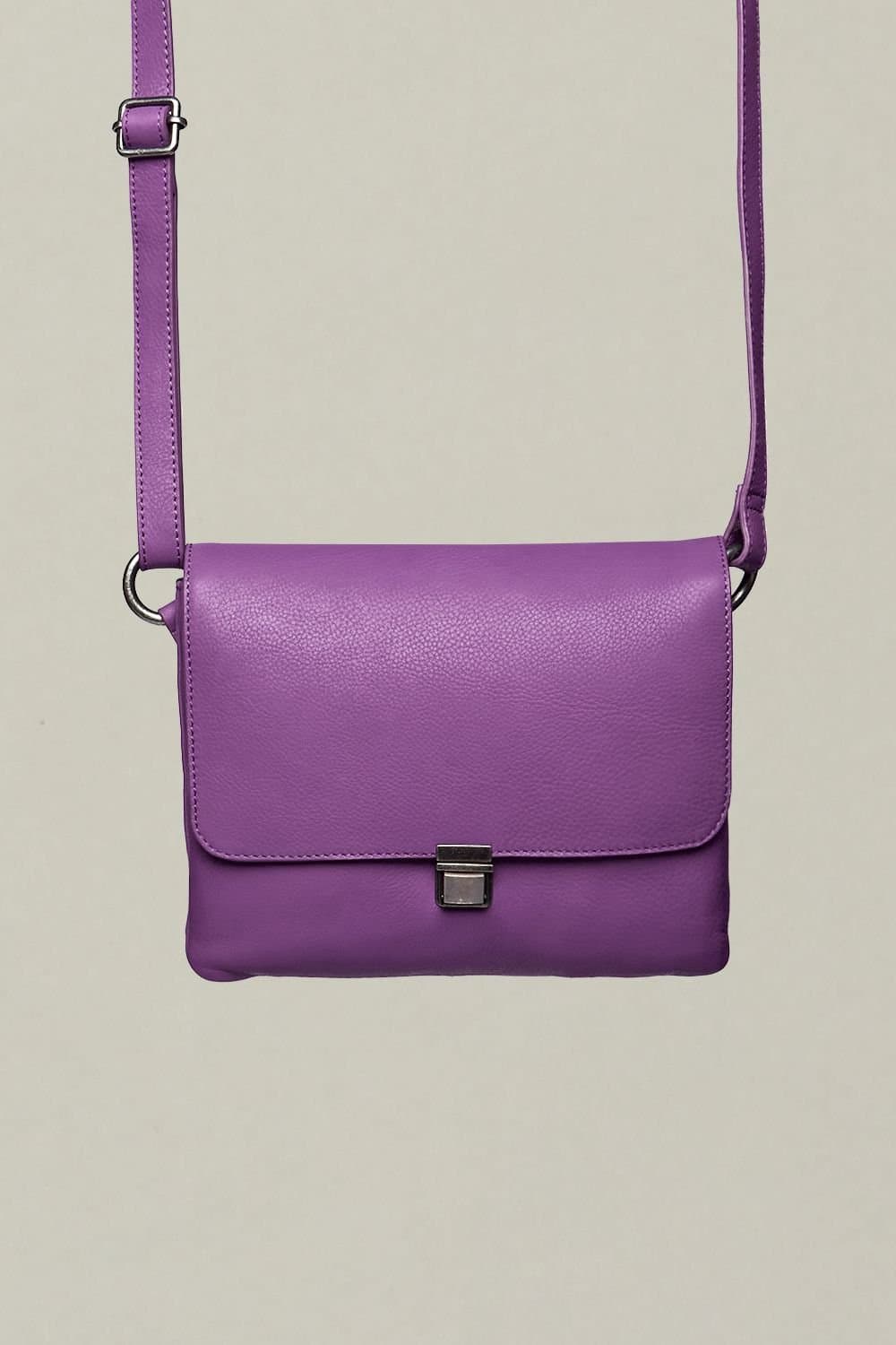Moshulu Moshulu Women's 'Budburst' Leather Shoulder Bag in Purple