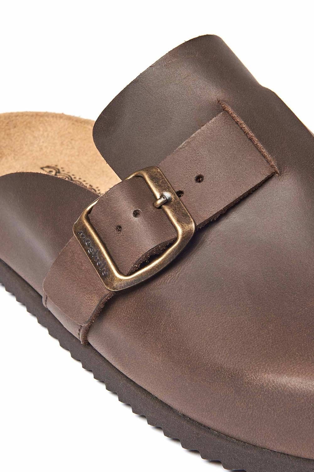 Moshulu Moshulu Women's 'Tulipa Waxy' Leather Cork Footbed Clogs in Chocolate - 2