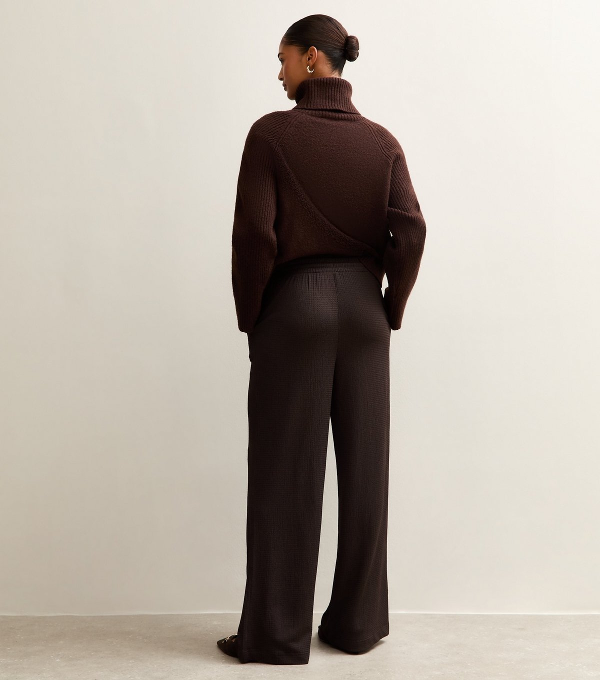 New Look Women's Dark Brown Textured Wide Leg Trousers New Look - 4