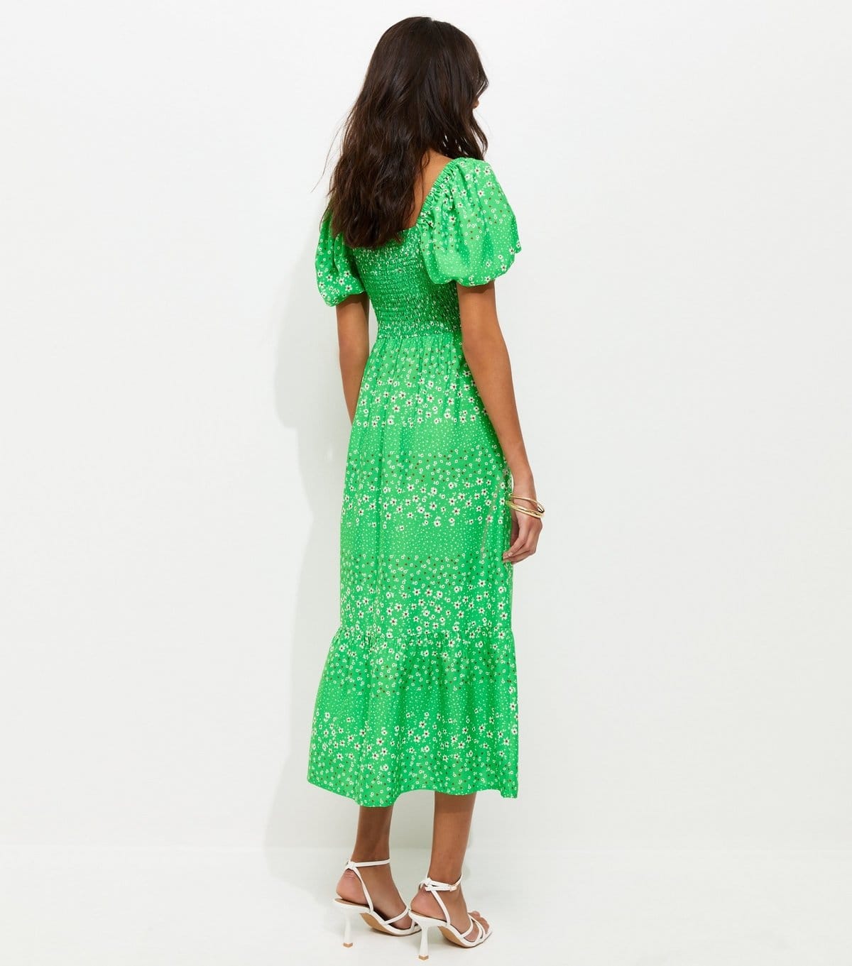 New Look Women's Green Crepe Ditsy Puff Sleeve Shirred Waist Midi Dress New Look - 4