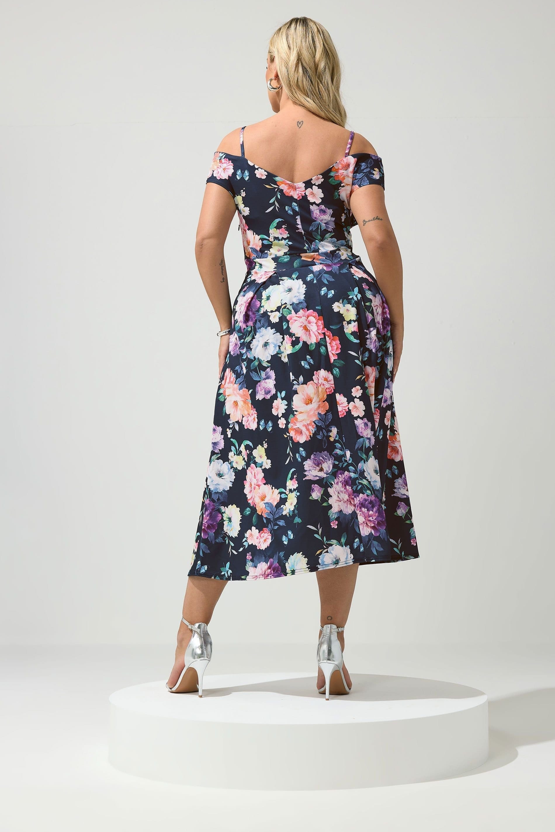 Yours Yours Women's Bardot Floral Skater Dress in Dark Navy - 4