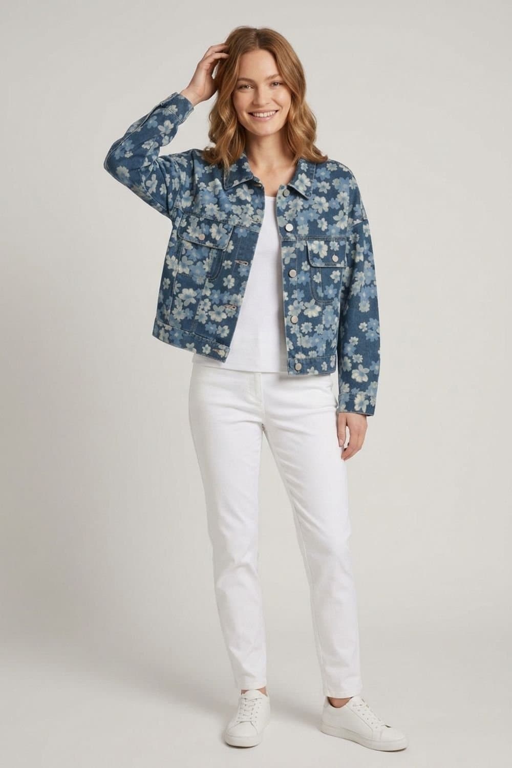 Izabel London Izabel London Women's Floral Relaxed Denim Jacket in Blue