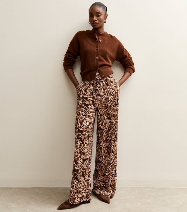 New Look Women's Brown Tiger Print Wide Leg Trousers New Look - 2