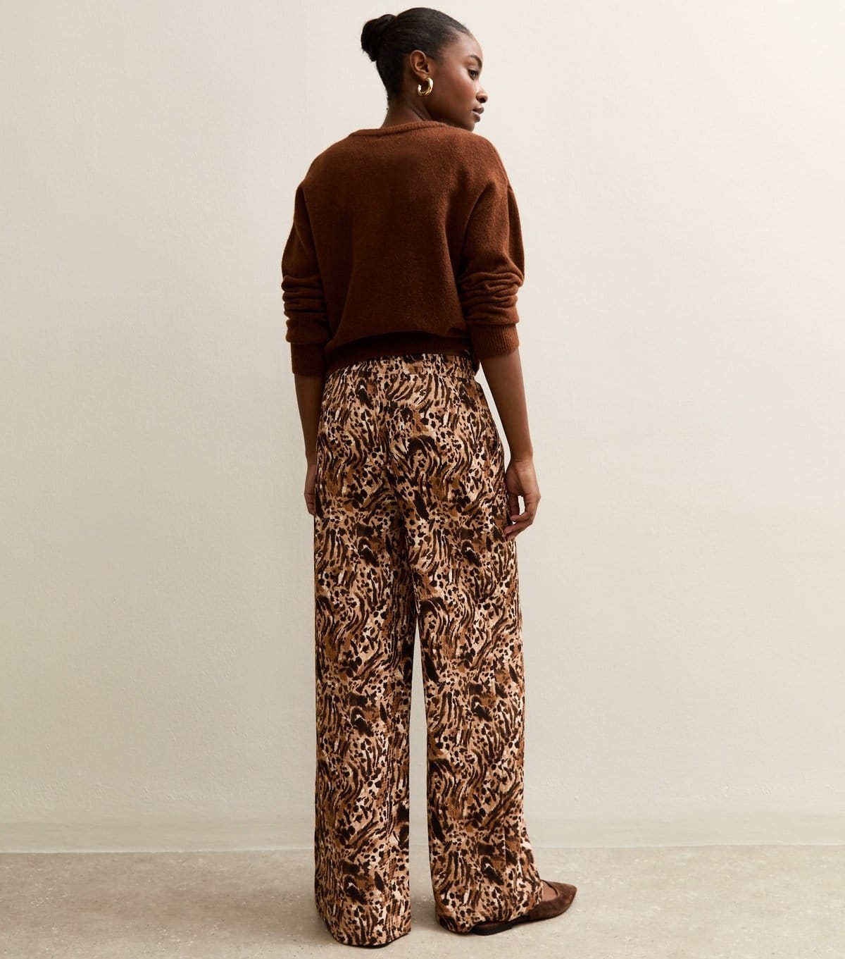 New Look Women's Brown Tiger Print Wide Leg Trousers New Look - 4