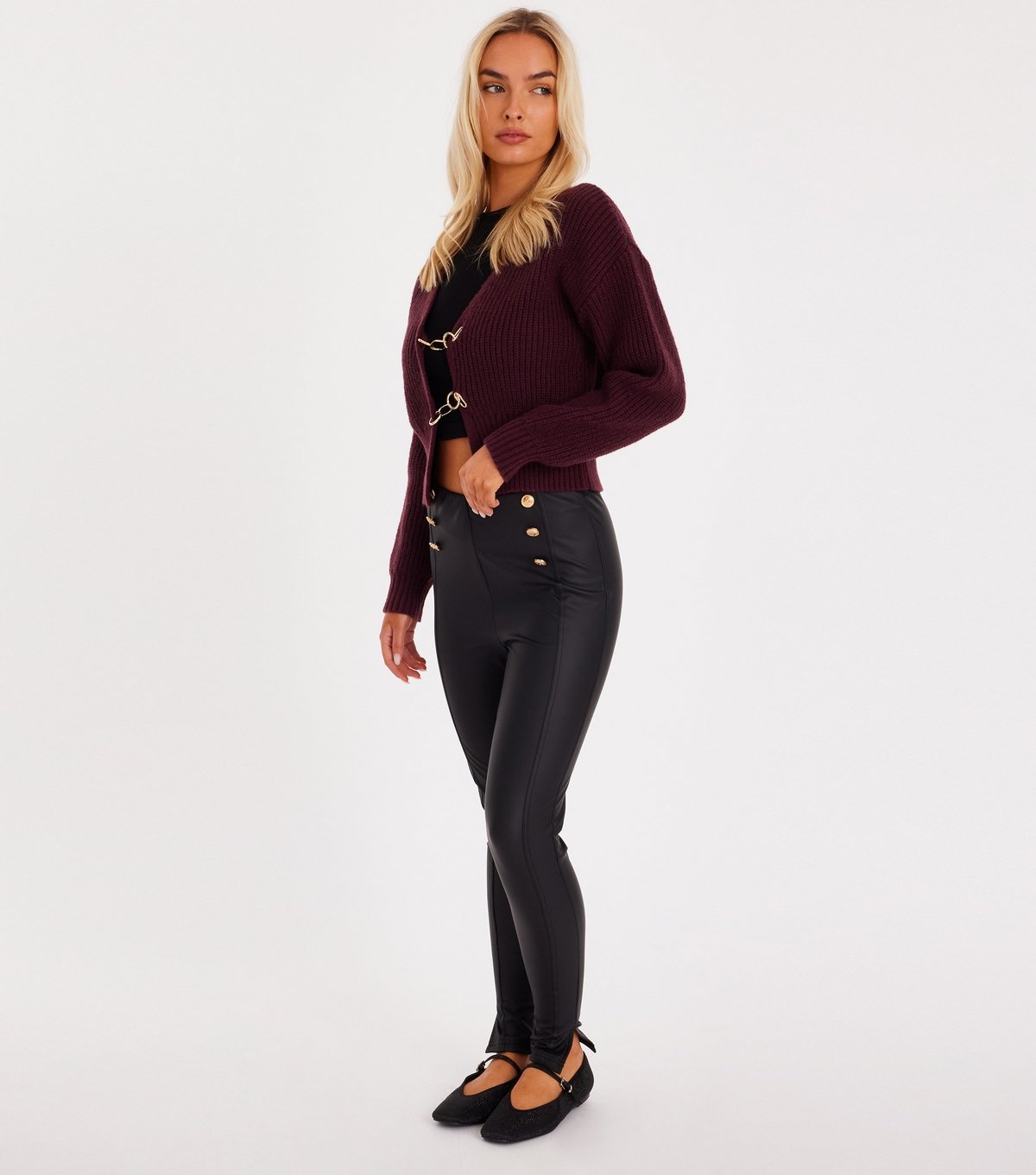 Quiz Women's Burgundy Ribbed Knit Hook Fastening Cardigan Quiz New Look - 2