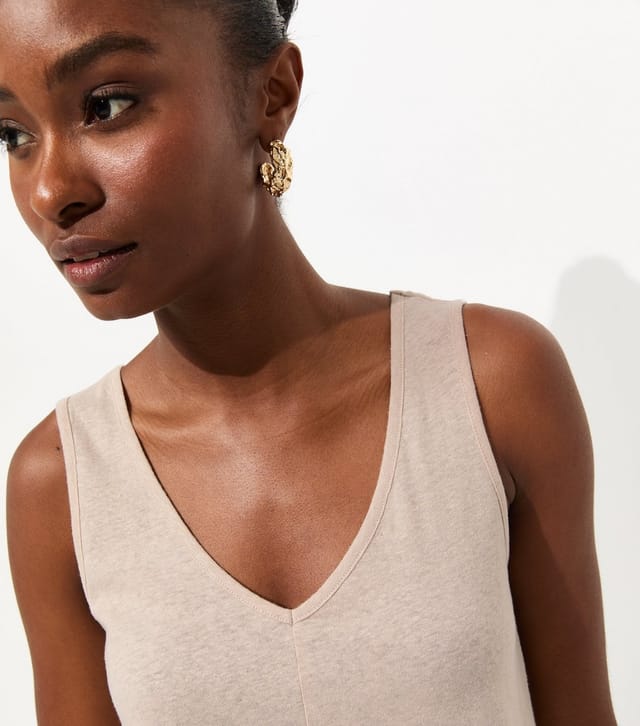 New Look Women's Premium Stone Linen Rich V Neck Vest New Look - 2
