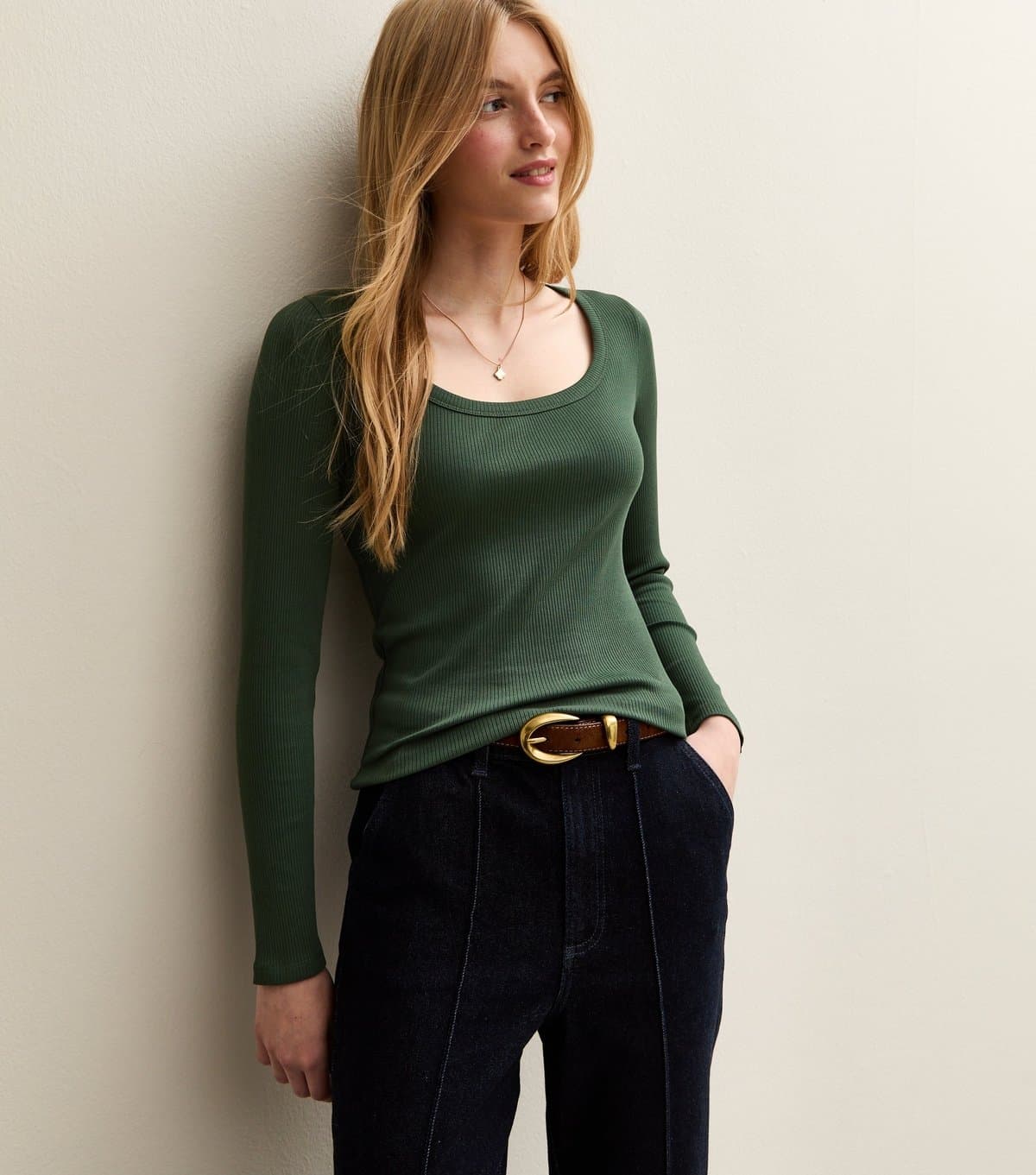 New Look Women's Dark Green Scoop Neck Long Sleeve Ribbed Top New Look