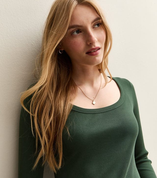 New Look Women's Dark Green Scoop Neck Long Sleeve Ribbed Top New Look - 2
