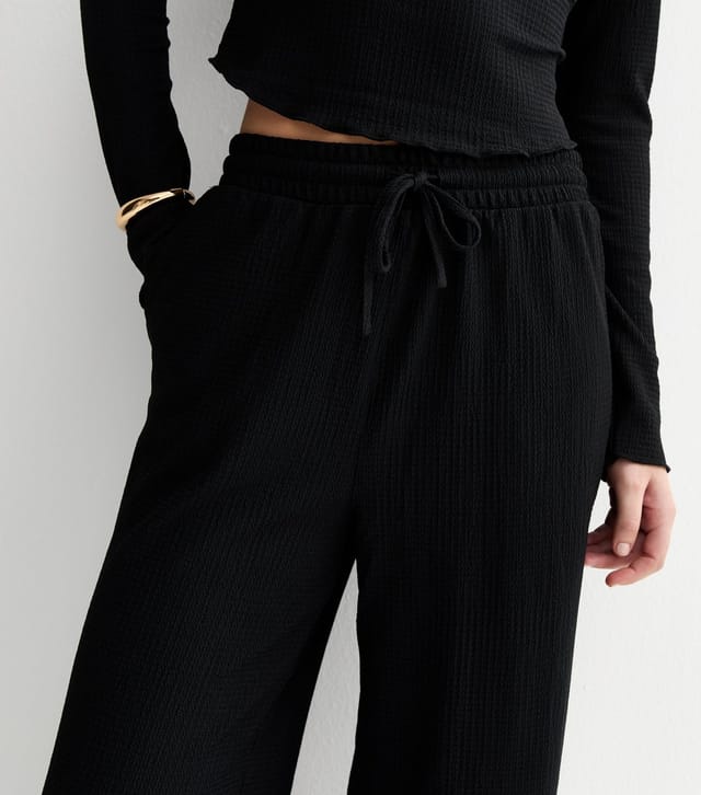 New Look Women's Black Textured Wide Leg Trousers New Look - 3