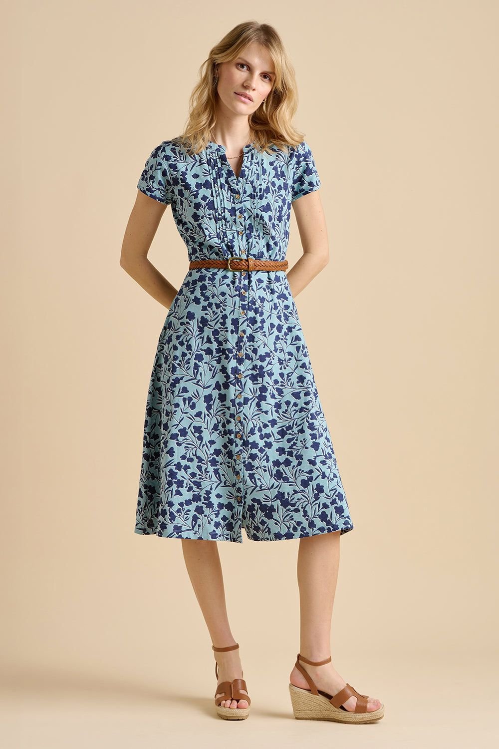 Brakeburn Brakeburn Women's Shadow Floral Midi Dress in Mid Blue - 2