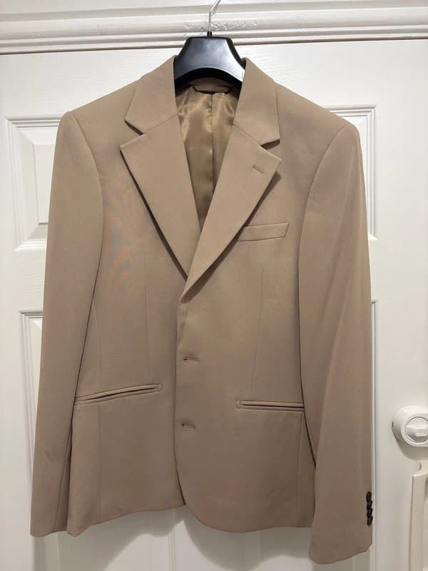 ASOS Design Men’s ASOS suit.
