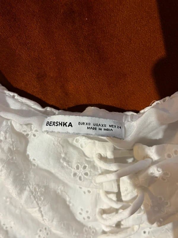 Bershka Bershka White Floral Embroidered Crop XS