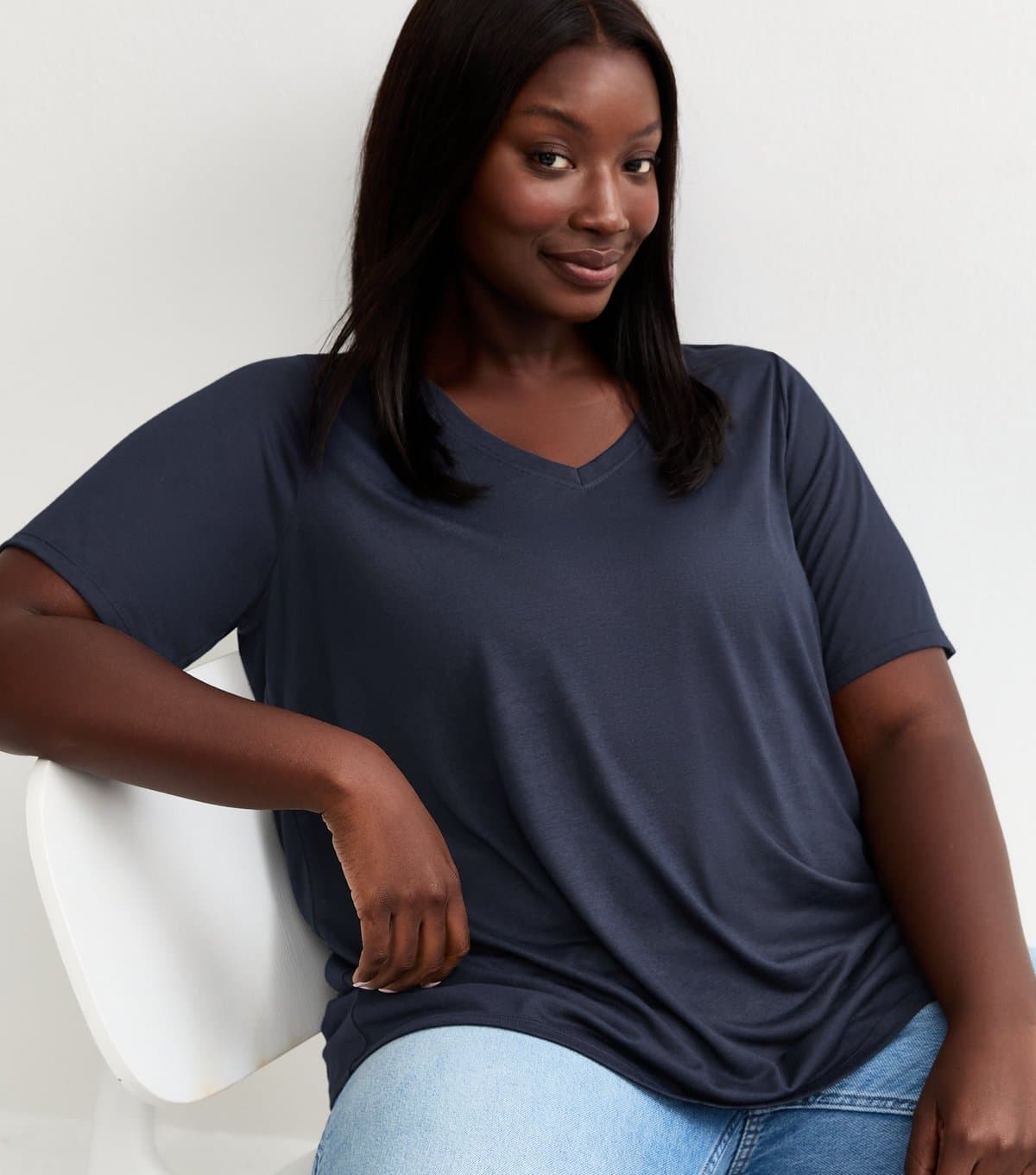 New Look Women's Plus Size Navy V-Neck T-Shirt Curves New Look