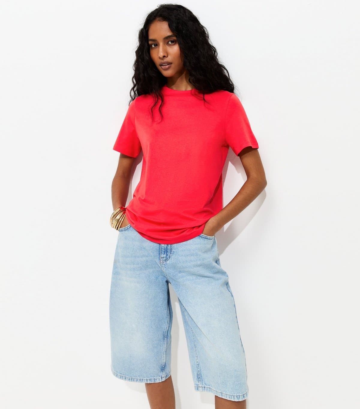 New Look Women's Bright Red Cotton Crew Neck T-Shirt New Look