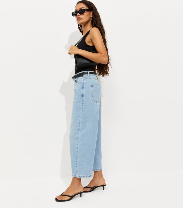 New Look Women's Petite Light Blue Cotton Tapered Ankle Barrel Leg Jeans New Look - 2