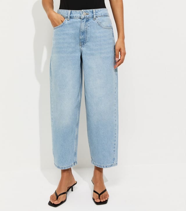 New Look Women's Petite Light Blue Cotton Tapered Ankle Barrel Leg Jeans New Look - 3