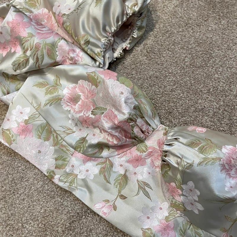 ASOS ASOS Luxe Tulip Floral Puff Sleeve Crop Top  Size 18