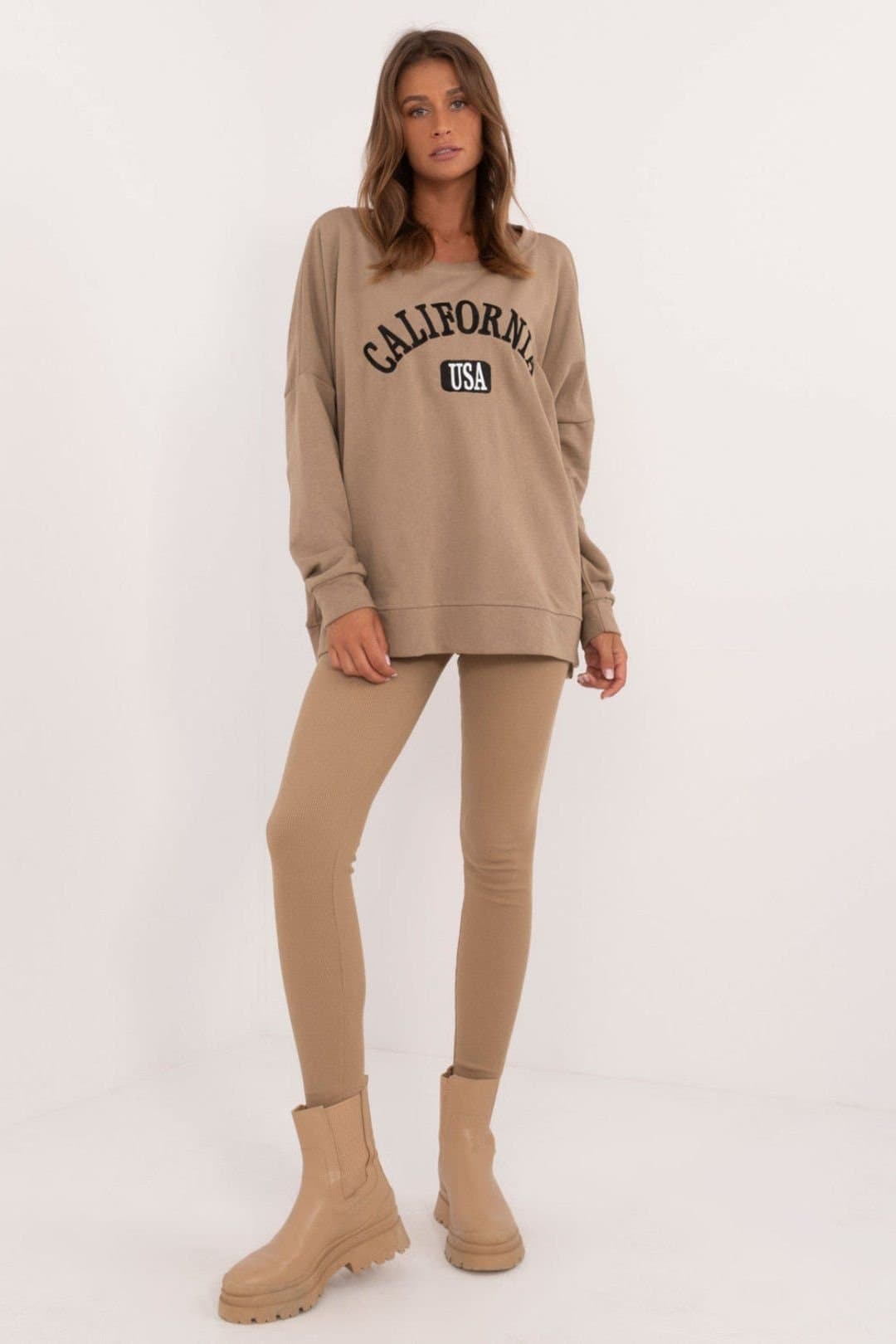 Love Lace Love Lace Women's Casual Sweatshirt & Leggings Set in Beige