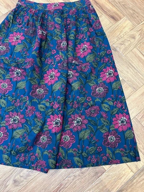 Seasalt Cornwall Seasalt Seal Spotting Midi Skirt Size 10 Viscose Cotton, Floral Purple. New