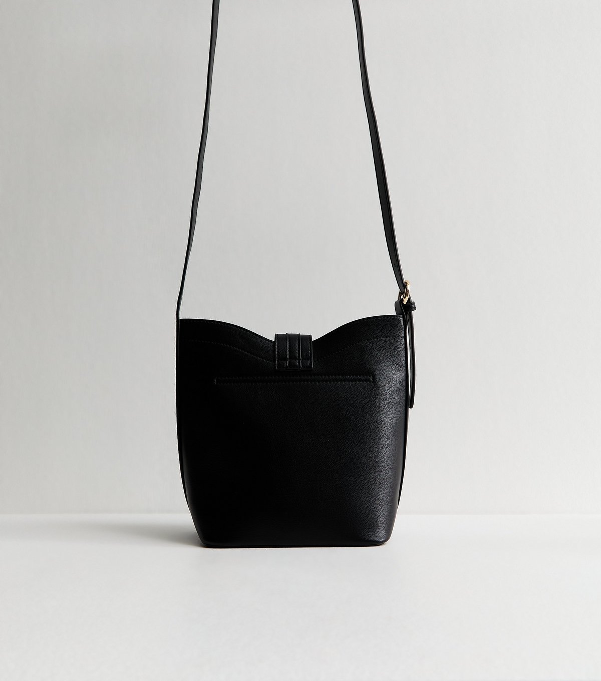 New Look Black Faux Leather Ring Detail Mini Bucket Bag New Look - 4
