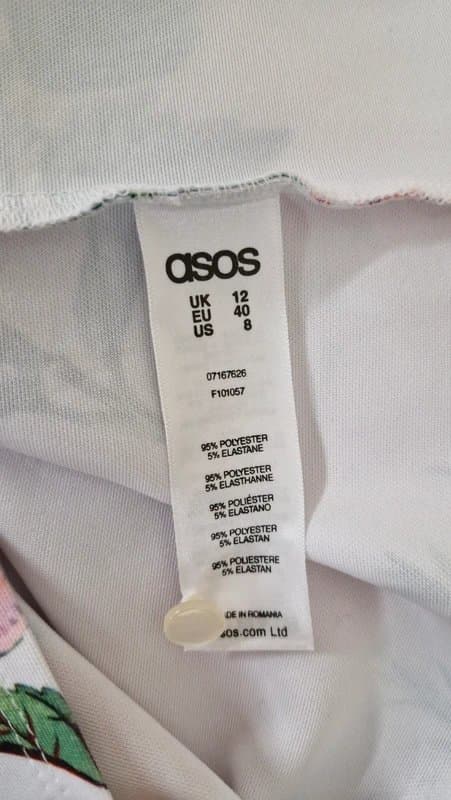 ASOS Asos White Floral Long Sleeve Dress. Size 12. GA122. V132