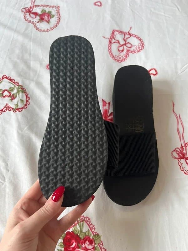 Vintage Dressing Black chunky wedge block heel ribbed texture slide on slip on slider sandals