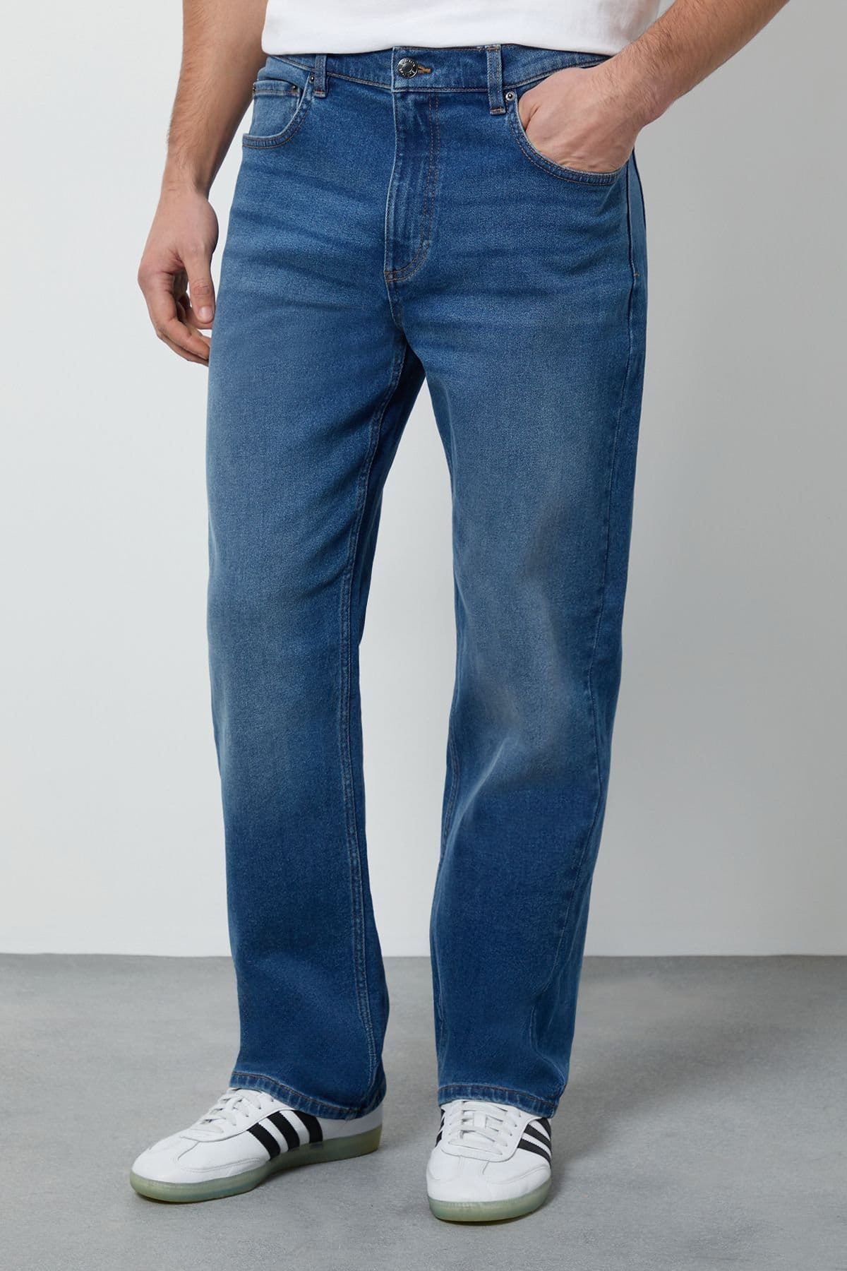 Burton Men's Mid Wash Stretch Regular Straight Fit Jeans in Mid