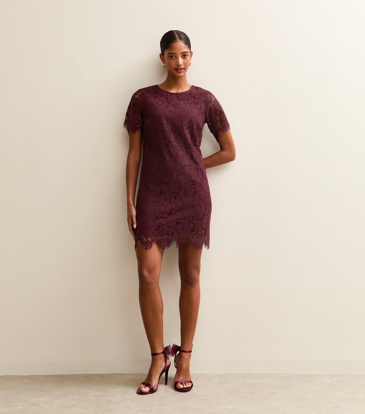 New Look Women's Dark Burgundy Lace T Shirt Mini Dress New Look